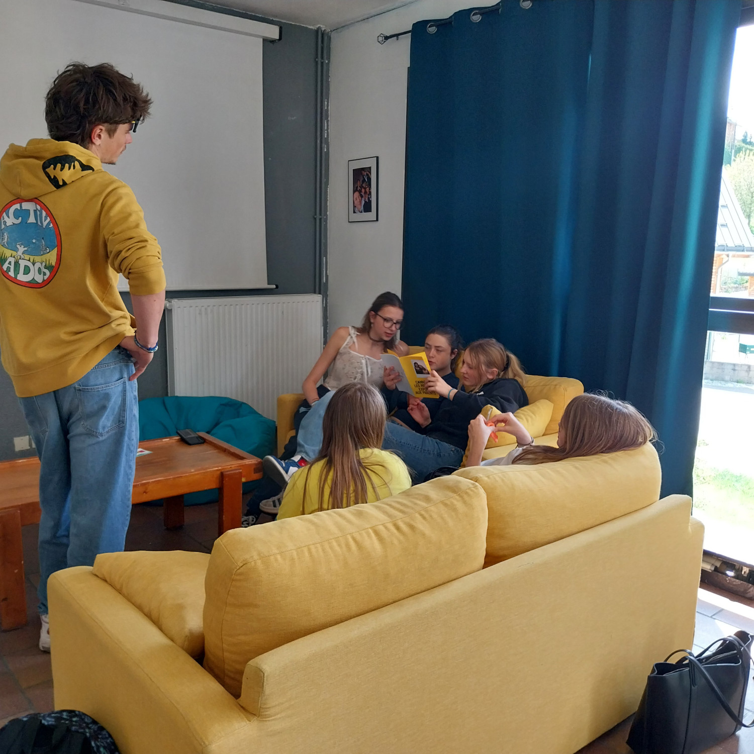 Correspondance radio entre les jeunes du Vercors et Kerkennah en Tunisie